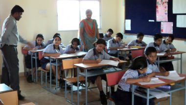 Odisha School Reopen: ओडिशा में कोरोना के मामलों में गिरावट जारी, स्कूल और कॉलेज फिर से खुलेंगे