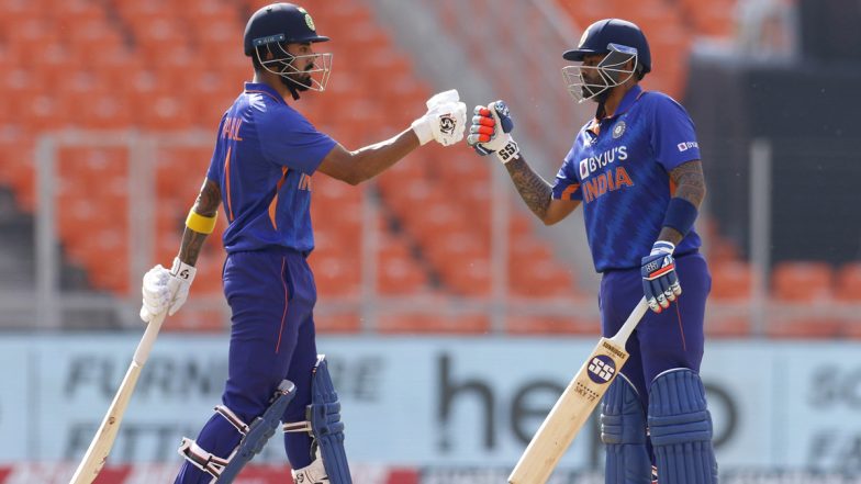 IND vs WI 2nd ODI: टीम इंडिया का स्कोर 200 के पार, दीपक हुड्डा-शार्दुल ठाकुर क्रीज पर