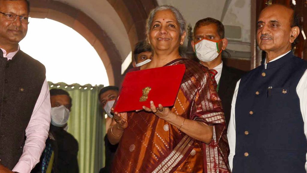 3.8 करोड़ घरों को नल से जल के कनेक्शन के लिये 60,000 करोड़ रुपये का आवंटन