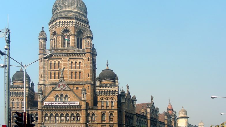 COVID-19 in Mumbai: कोरोना के मामलों में गिरावट जारी, सभी जंबो कोविड सेंटर्स को बंद करेगी BMC