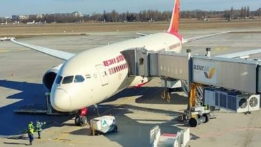 Russia-Ukraine: यूक्रेन में फंसे 185 भारतीय नागरिकों को बुखारेस्ट से लेकर विशेष विमान मुंबई पहुंचा