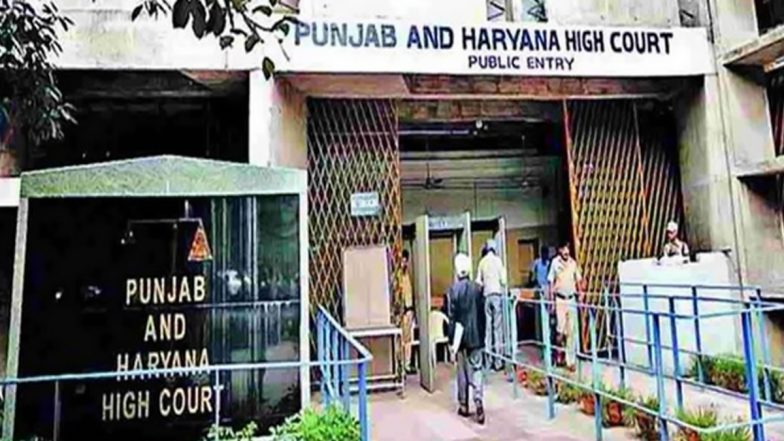 हरियाणा सरकार को बड़ा झटका, HC ने प्राइवेट नौकरियों में स्थानीय लोगों के लिए  75 फीसदी आरक्षण पर लगाया रोक