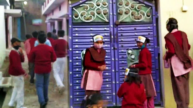 UP Election 2022: बांदा में हर घर का दरवाजा खटखटा रहे बच्चे, वोट प्रतिशत बढ़ाने के लिए छेड़ी मुहिम