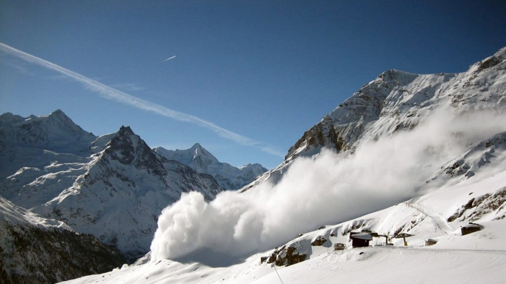 Uttarakhand Avalanche: पुलिस ने लापता 28 प्रशिक्षु पर्वतारोहियों की सूची जारी की