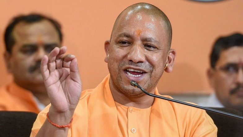 UP: ग्राम सचिवालय भवन में ग्रामीण जन के लिए फ्री वाई-फाई की सुविधा उपलब्ध करायी जाएगी