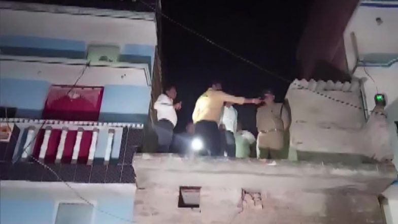 Kushinagar Babar Murder Case: बीजेपी समर्थक बाबर की हत्या करने वाले 4 आरोपी गिरफ्तार, परिवार को दी गई सुरक्षा, 3 पुलिसकर्मी हटाए गए