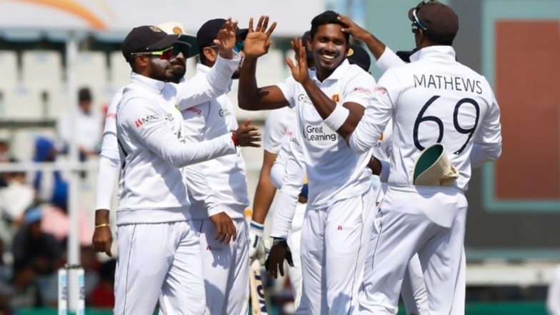 IND vs SL 2nd Test Day 1: टीम इंडिया की पारी लड़खड़ाई, आर अश्विन 13 रन बनाकर हुए आउट