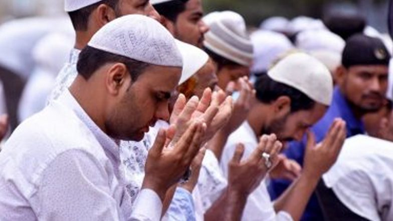 UP: इस साल कुल 31,151 जगहों पर अदा की जाएगी नमाज, 2,846 स्थानों पर बढ़ाई गई सुरक्षा