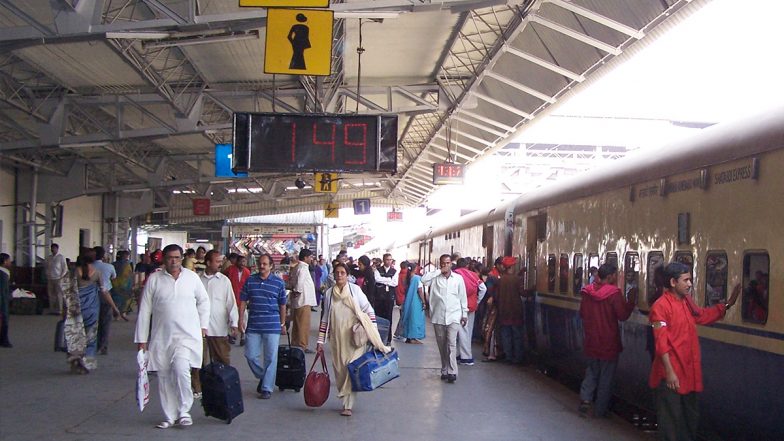 यात्रीगण ध्यान दें! आरामदायक सफर के लिए Indian Railway ने बदला नियम, शुरू की यह सुविधा