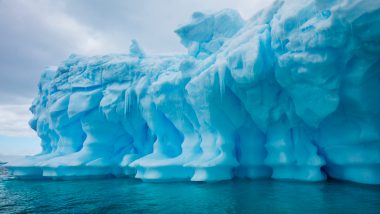 Antarctica Ice Shelf: अंटार्कटिका में अचानक टूटी दिल्ली से बड़ी बर्फीली चट्टान, दिल्‍ली जितनी बड़ी बर्फ की चट्टान टूटी, बढ़ेगा समुद्री जलस्‍तर