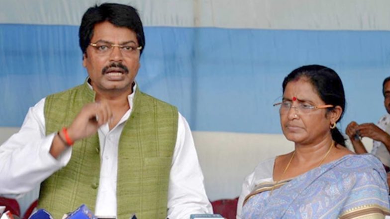 Jharkhand: बड़कागांव चिरूडीह हत्याकांड में पूर्व मंत्री योगेंद्र साव व पत्नी निर्मला को 10 साल की सजा, बेटा हुआ बरी