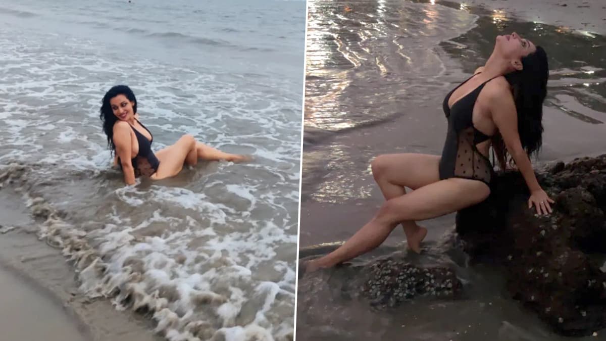 XXX और Gandii Baat सीरीज की बोल्ड एक्ट्रेस Flora Saini की लेटेस्ट तस्वीरों  ने मचाया कोहराम | 🎥 LatestLY हिन्दी