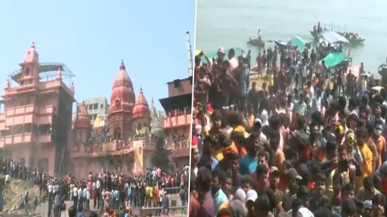 Holi 2022: रंगोत्सव के रंग में रंगा वाराणसी का मणिकर्णिका घाट, हजारों लोगों ने राख से खेली होली, देखें वीडियो