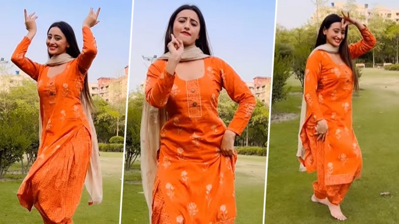 भोजपुरी एक्ट्रेस Shweta Mhara ने सूट पहनकर देसी भाभी अवतार में किया डांस, Hot Video हुआ वायरल
