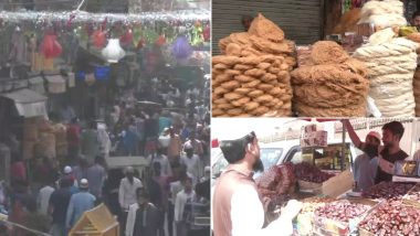 Ramadan 2022: रमजान से पहले लोग दिल्ली के जामा ​मस्जिद के आसपास के बाज़ारों में खरीदारी करने पहुंचे (Watch Pics)