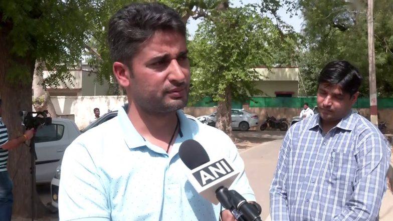 Rajasthan: प्राचीन शिव मंदिर पर बुलडोजर चलाने के मामले में निलंबित SDM ने कहा- हम सरकार के आदेश से काम करते हैं; कोर्ट पहुंच सकता है मामला