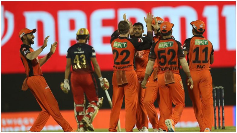 IPL 2022, RCB vs SRH: सनराइजर्स हैदराबाद के गेंदबाजों ने मचाया कोहराम, आरसीबी को 68 रनों पर समेटा