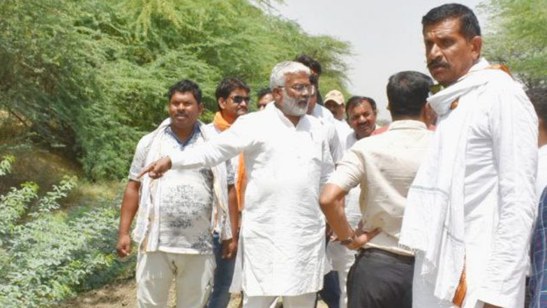 UP: 'पैसा कमाना बुरी बात नहीं, लेकिन पूरा डकार जाना गलत', स्वतंत्र देव सिंह ने अधिकारियों को ऐसे लगाई फटकार