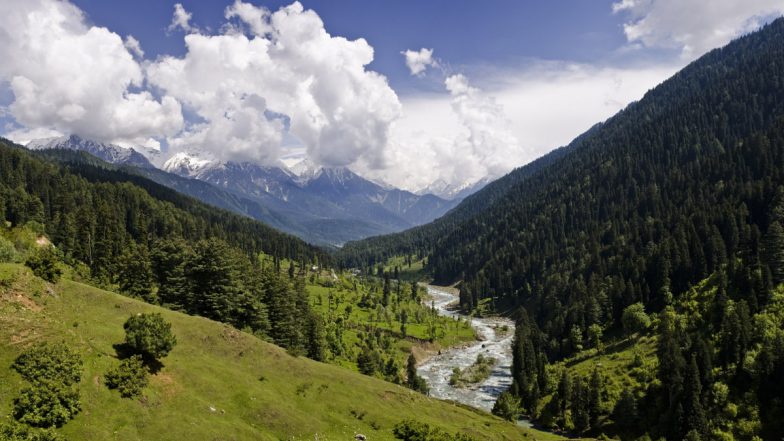 Jammu and Kashmir: जम्मू-कश्मीर में शुष्क मौसम, लद्दाख क्षेत्रों में तापमान शून्य से नीचे रहने की संभावना