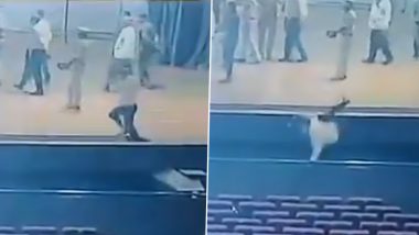 Shocking Video: उपराष्ट्रपति वेंकैया नायडू के आने से पहले मंच की जांच कर रहा था IB अधिकारी, पैर फिसला.. हुई मौत