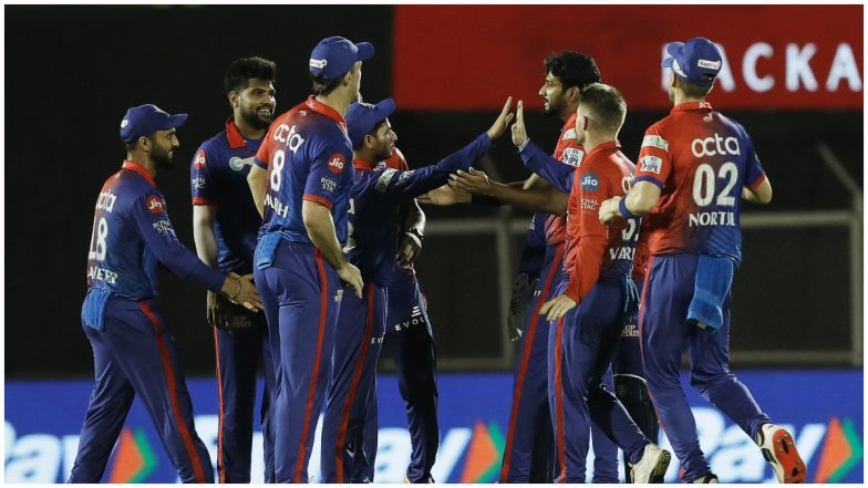 IPL 2022, PBKS vs DC: पंजाब किंग्स को लगा 6वां झटका, कुलदीप यादव ने हरप्रीत ब्रार को बनाया अपना शिकार
