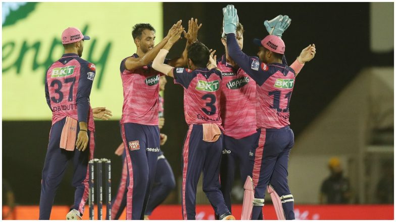 IPL 2022, RR vs CSK: सीएसके को लगा दूसरा झटका, डेवोन कॉनवे हुए आउट