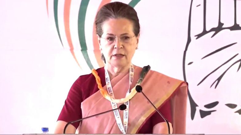 गोवा कांग्रेस में घमासान, सोनिया गांधी ने मुकुल वासनिक को गोवा जाने के लिए कहा