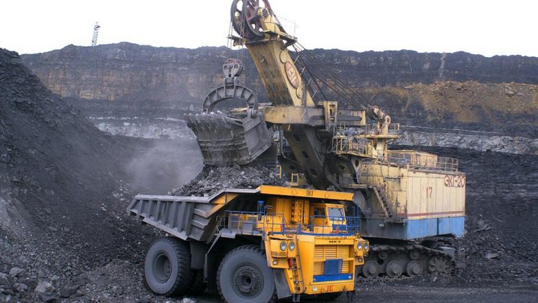 Power Shortages: देश में बिजली संकट, 2015 के बाद पहली बार कोयला इम्पोर्ट करेगी कोल इंडिया