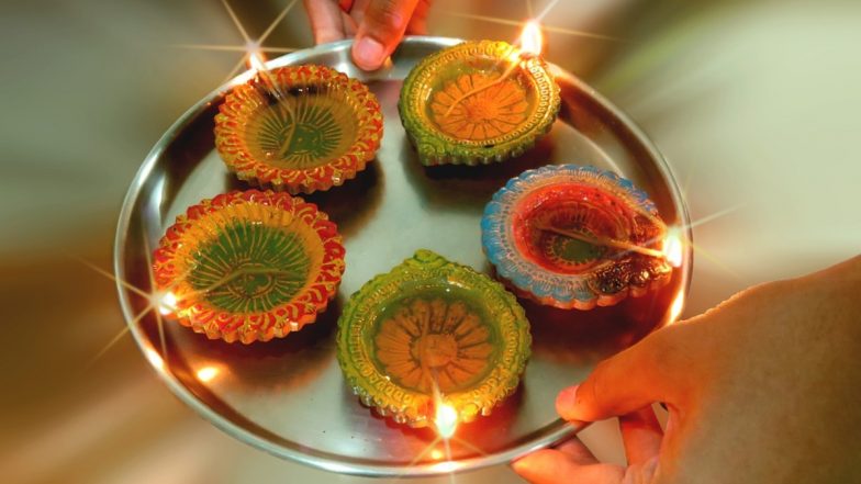 Panchmukhi Diya: हिंदू धर्म में पूजा-अनुष्ठान के समय क्यों प्रज्वलित करते हैं दीप? जानें पंचमुखी दीप का महात्म्य और इससे मिलने वाले लाभ?