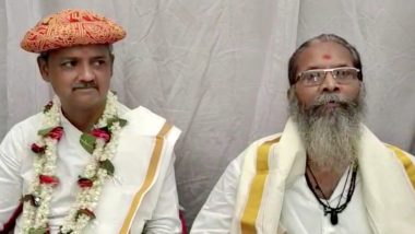 Varanasi: ज्ञानवापी मस्जिद में 'शिवलिंग' को फव्वारा बताने वाले महंत ने छोड़ा अपना पद, कहा- कुचक्र में फंस गया था