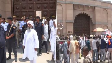 Gyanvapi Masjid Row: ज्ञानवापी मस्जिद में जुमे की नमाज के लिए जुटी भीड़, बंद करना पड़ा गेट