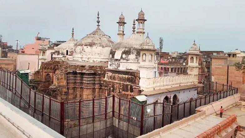 Gyanvapi Masjid Case: ज्ञानवापी मामले में मुस्लिम पक्ष की याचिका खारिज, कोर्ट ने कहा- श्रृंगार गौरी केस सुनने लायक