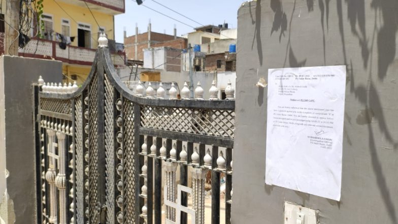 Jaipur: राजस्थान के मंत्री महेश जोशी के बेटे पर रेप का आरोप, घर पहुंची दिल्ली पुलिस, गेट पर चस्पा किया नोटिस