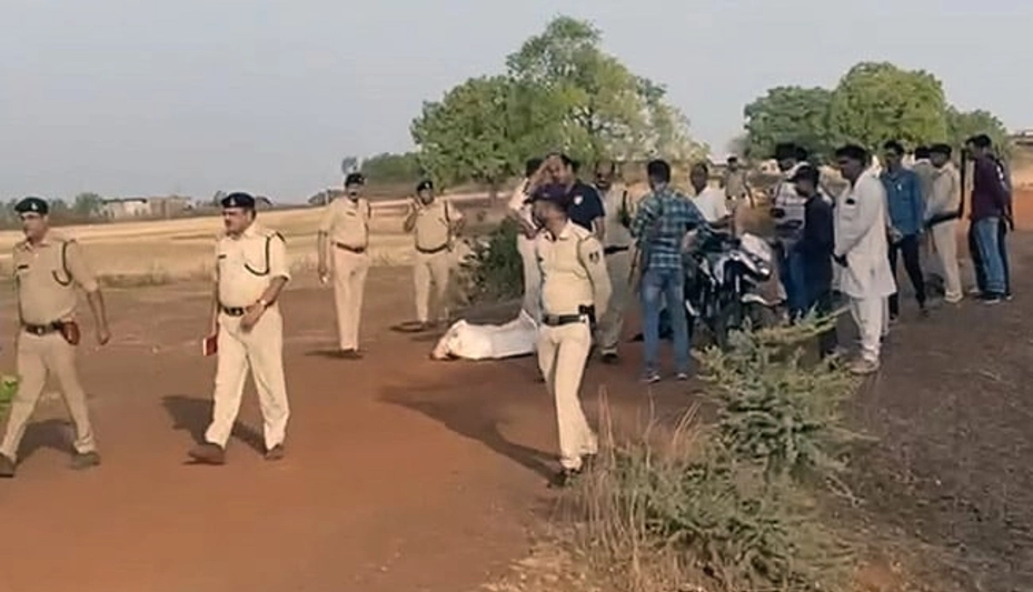 बैतूल में महिलाओं को देख कपड़े उतारने वाले व्यक्ति को जलाने के मामले में 2 लोग हिरासत में