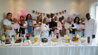 Viral Video: एक साथ जन्मे 9 बच्चों ने मनाया अपना पहला जन्मदिन, देखें तस्वीरें