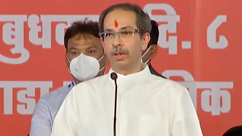 महाराष्ट्र के मुख्यमंत्री उद्धव ठाकरे ने शिवसेना नेताओं से मुलाकात की