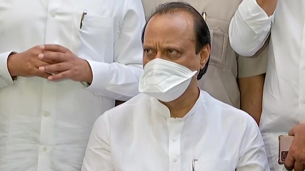 महाराष्ट्र के बाढ़ प्रभावित क्षेत्रों में 'गीला सूखा' घोषित करें: अजित पवार