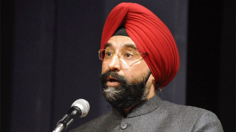 गुजरात: Amul के MD आर. एस सोढ़ी सड़क हादसे में बाल-बाल बचे, कार पलटने से हुए घायल, हालत स्थिर