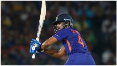 IND vs NZ, 1st ODI 2022 Live Inning Updates: भारत ने न्यूजीलैंड को जीत के लिए दिए 307 रनों का लक्ष्य, अय्यर के 80 रन
