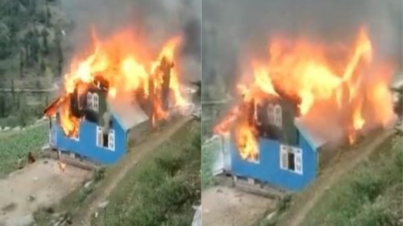 Agra News: सिलेंडर में गैस रिसाव के चलते लगी घर में आग, छह माह की बच्ची की मौत