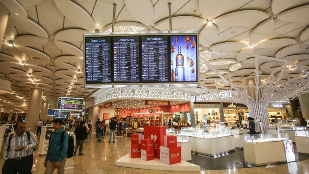 मुंबई एयरपोर्ट पर 35 करोड़ रुपये की हेरोइन के साथ व्यक्ति गिरफ्तार