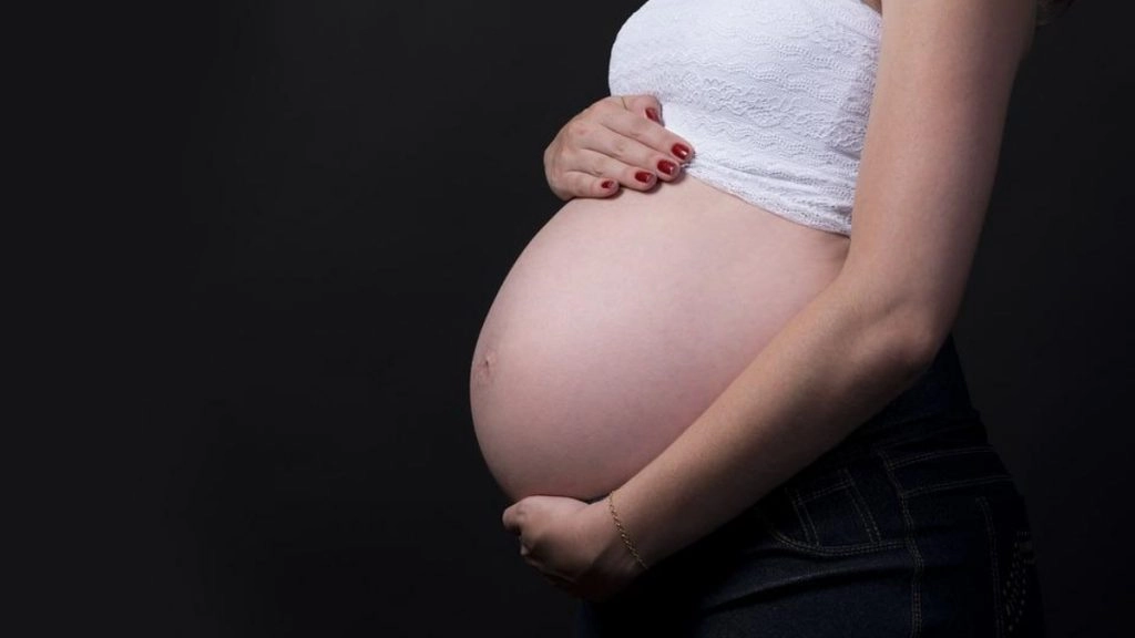 प्रेगनेंसी समस्या सिर्फ महिलाओं को ही नहीं, तीन IVF चक्रों में से एक के पीछे पुरुष बांझपन भी है कारण