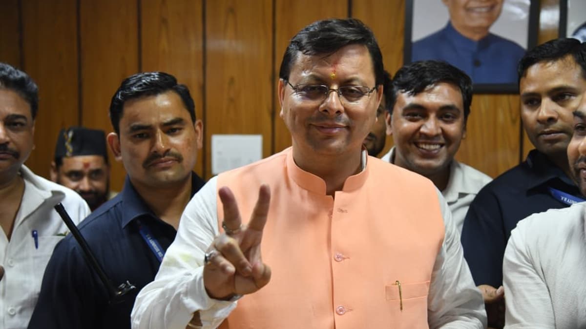 सीएम धामी ने हरिद्वार में कांवड़ यात्रियों का किया स्वागत