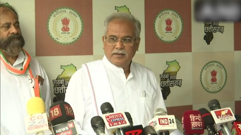 छत्तीसगढ़ के भूपेश बघेल सबसे अच्छे सीएम के रूप में उभरे
