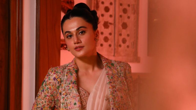 क्रिकेट प्रेमी देश को महिला टीम से भी समान रूप से प्यार करना चाहिए: तापसी पन्नू