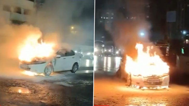 Mumbai Car Fire: मीरा-भायंदर में चलती कार में लगी आग, किसी के हताहत होने की सूचना नहीं
