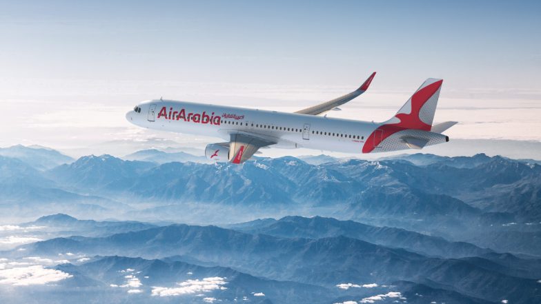 Flights Delayed: खराब मौसम के चलते दिल्ली एयरपोर्ट से जाने वाली 34 और जाने वाली 12 से अधिक उड़ानें लेट
