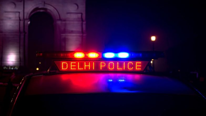 Delhi Police New Year Video: दिल्ली पुलिस ने नए साल को लेकर जारी किया वीडियो, कहा- रहे सतर्क