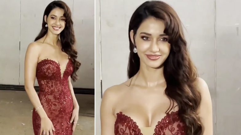 Disha Patani Hot Video: दिशा पाटनी ने रेड डीप नेक बॉडीकॉन ड्रेस में ढाया कहर, आप भी देखिए एक्ट्रेस का हॉट वीडियो
