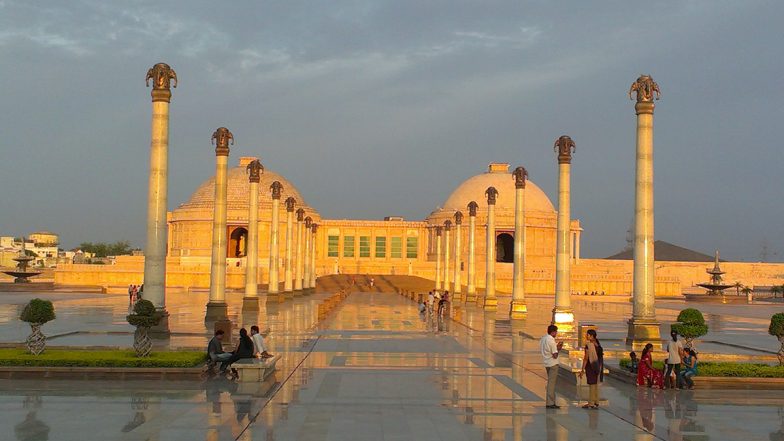 Lucknow: अंबेडकर पार्क से चोरी हुई मायावती द्वारा लगवाई गई हाथी की मूर्ति, जांच में जुटी पुलिस